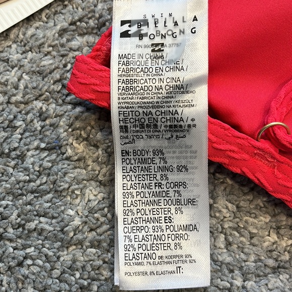 Billabong | NWT Chasing Tides Ceci Triangle Bikini Top in Fuego - Picture 10 of 12